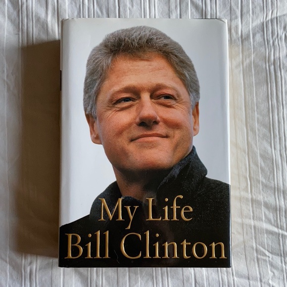 Barnes & Noble Other - 📚 5/$10 - My Life by Bill Clinton
